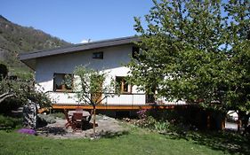 Chalet Avec Jardin
