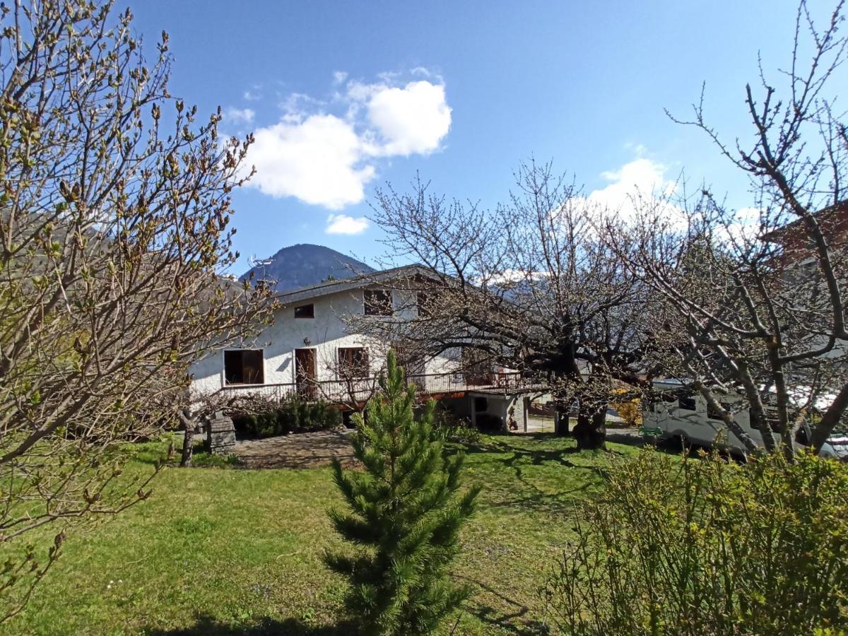 Chalet Avec Jardin Bourg-Saint-Maurice Exterior photo